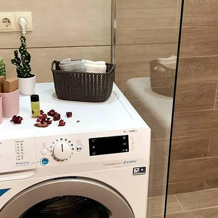 Helen's Luxury *
