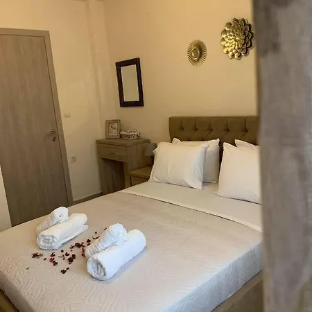 Helen's Luxury Apartment